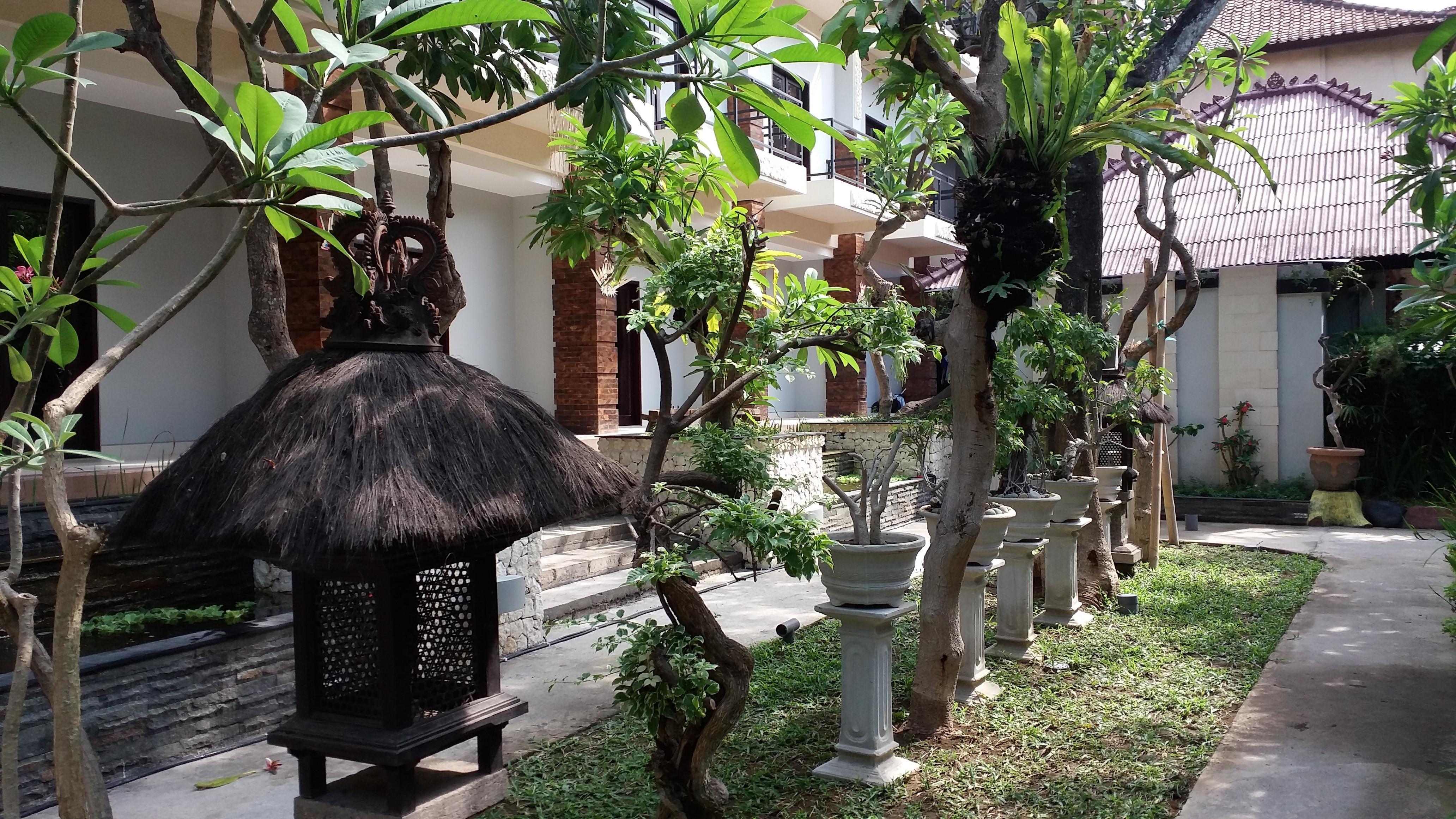 Legian Village Hotel - Chse Certified Екстериор снимка