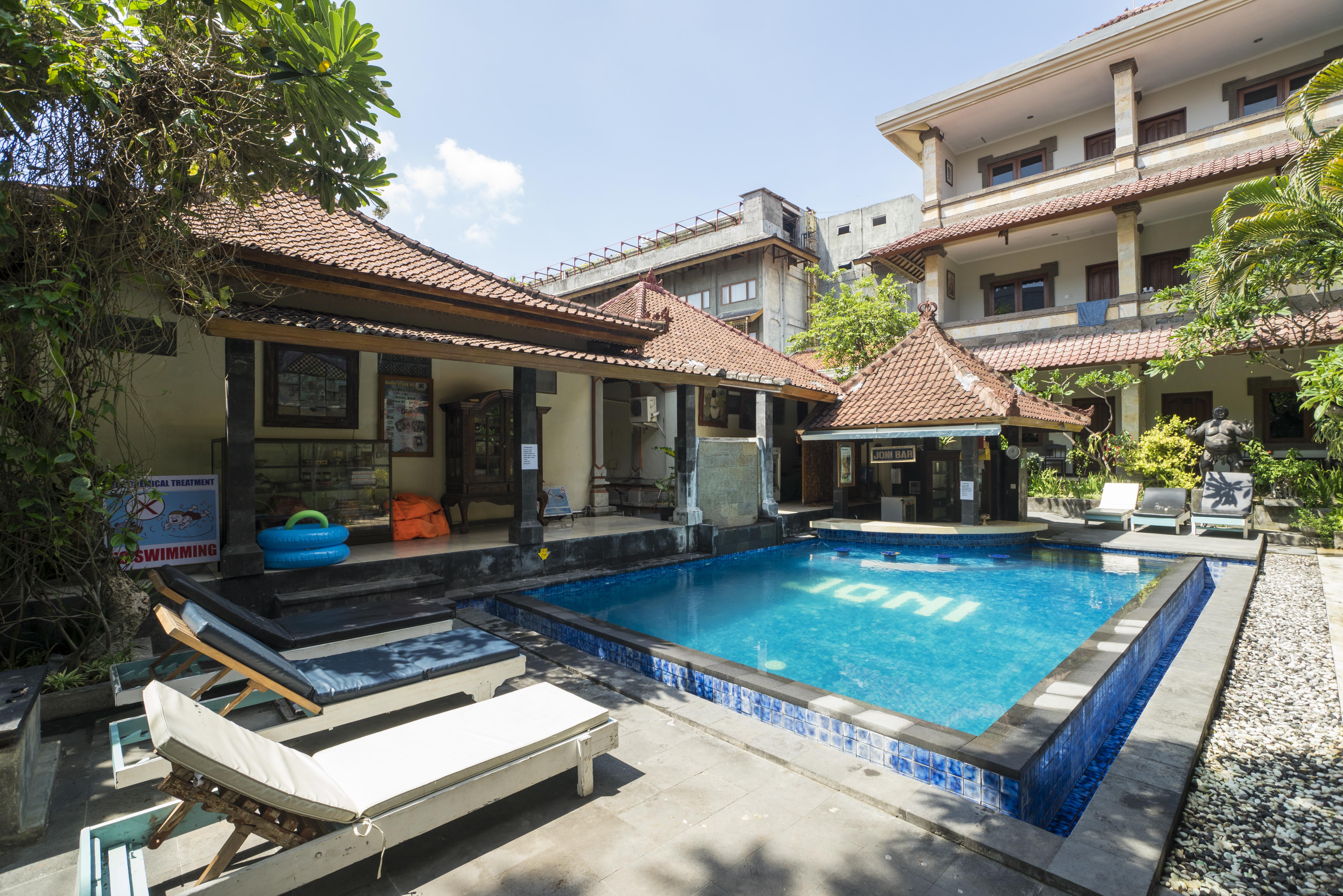 Legian Village Hotel - Chse Certified Екстериор снимка