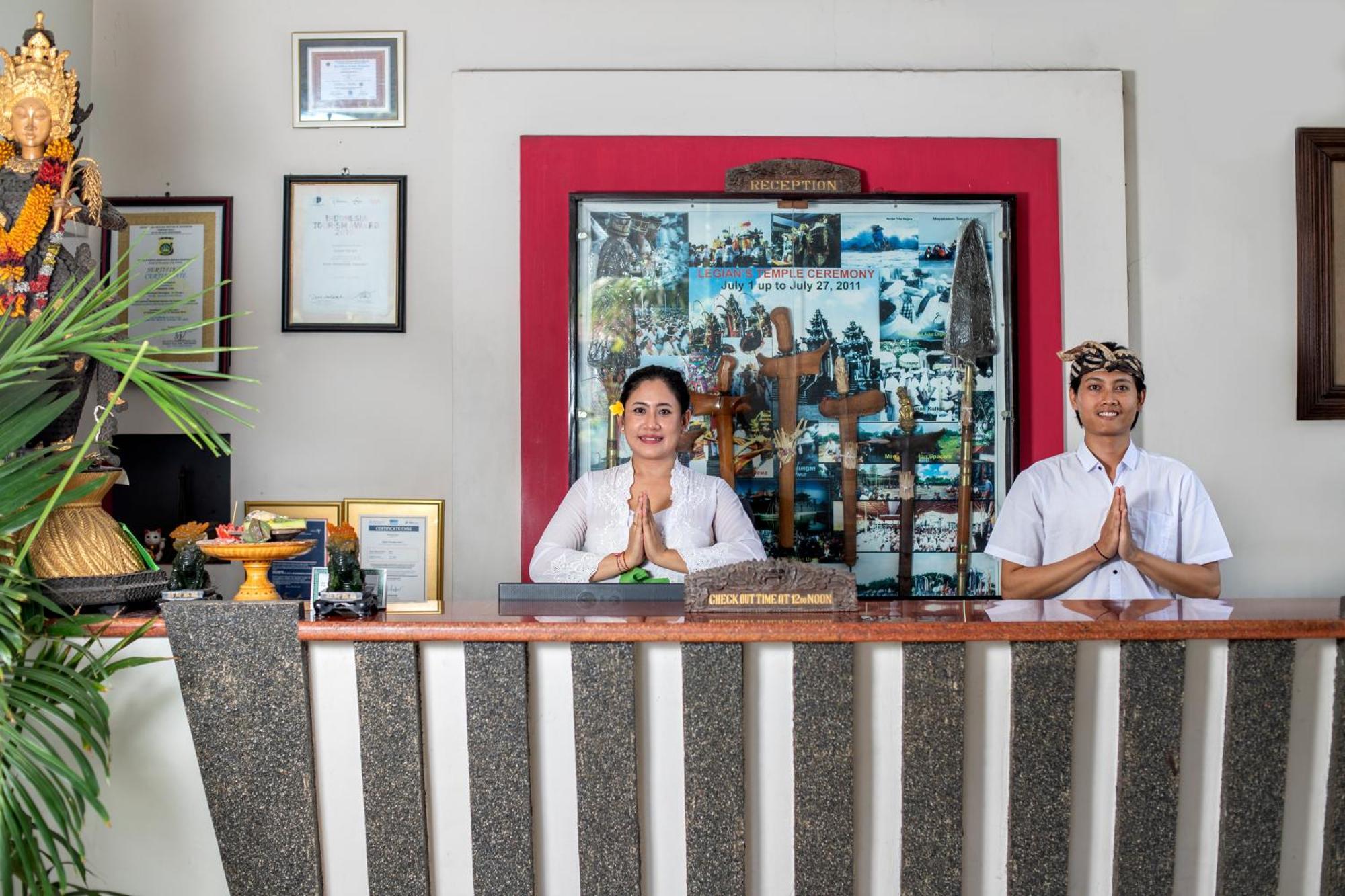 Legian Village Hotel - Chse Certified Екстериор снимка